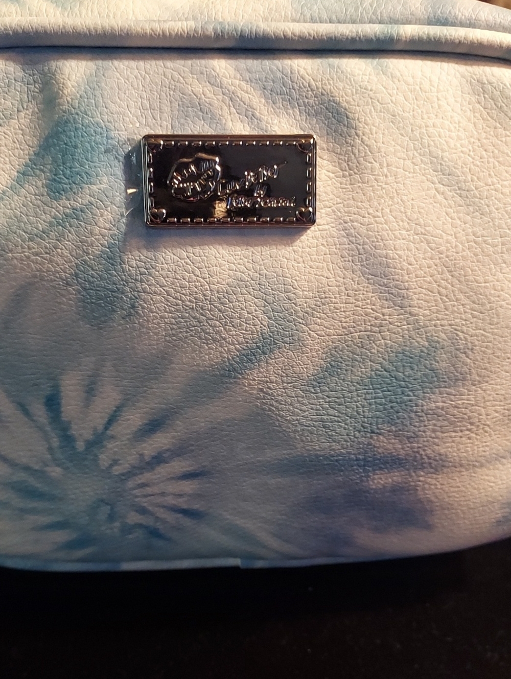 Betsey Johnson Blue and White Tie-Dye Crossbody, purse.